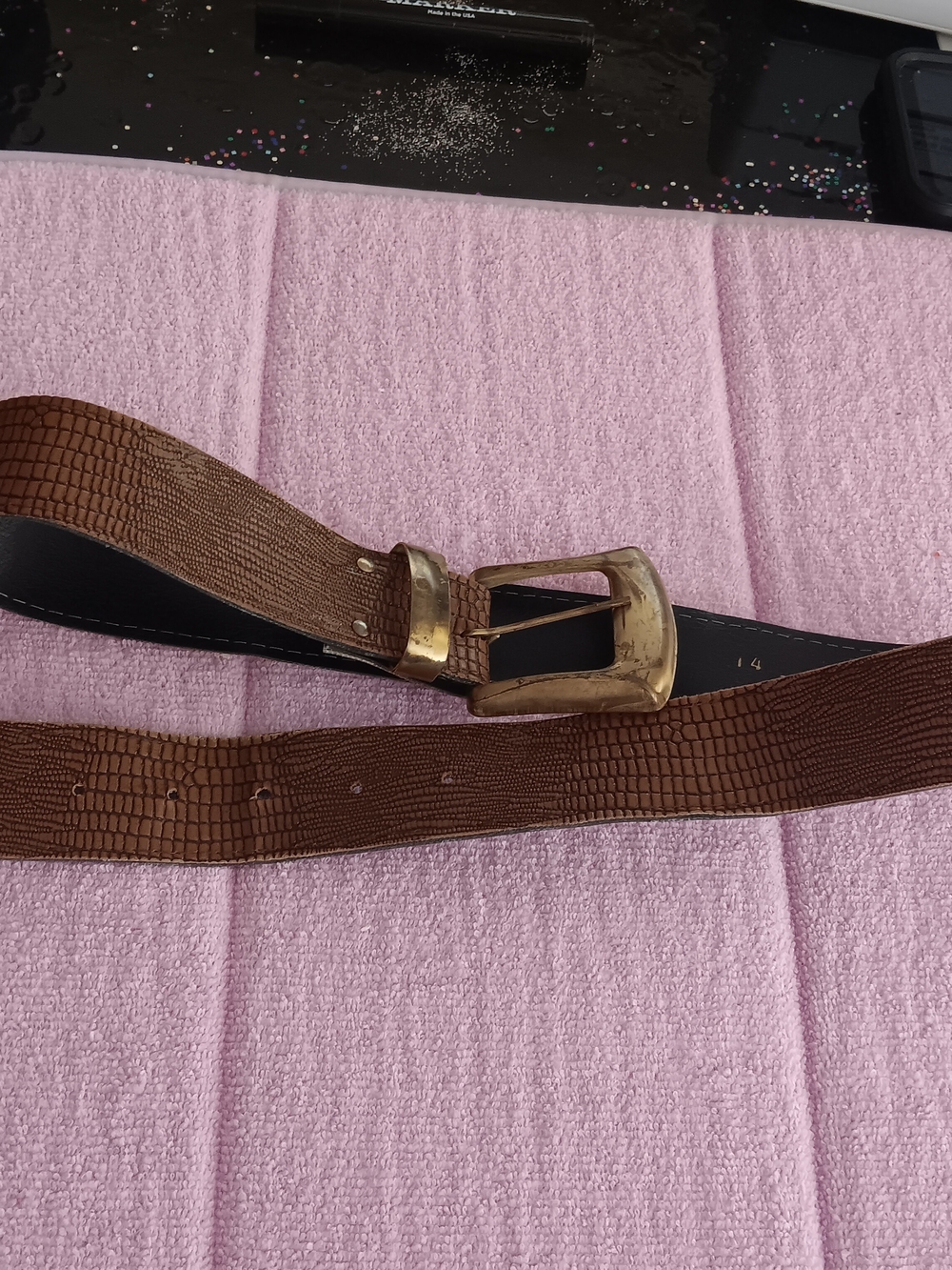 Vintage Brown Textured Leather Belt with Antique Gold Buckle